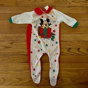EUC Vintage Disney Mickey Christmas Footed Pajamas